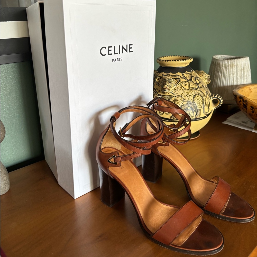 Celine strapped sandals brown size 38